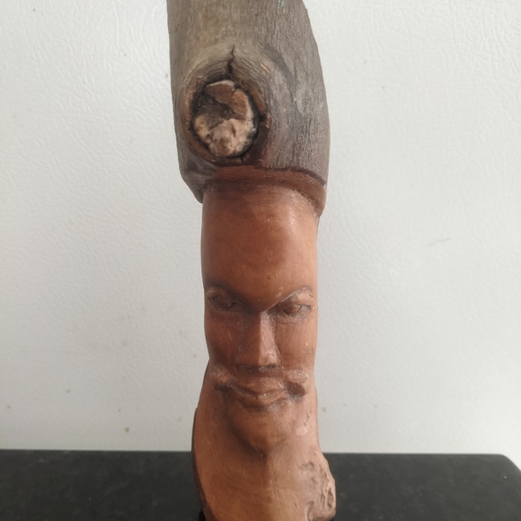 Hand Carved Face in Wood Statue - Picture 3 of 15